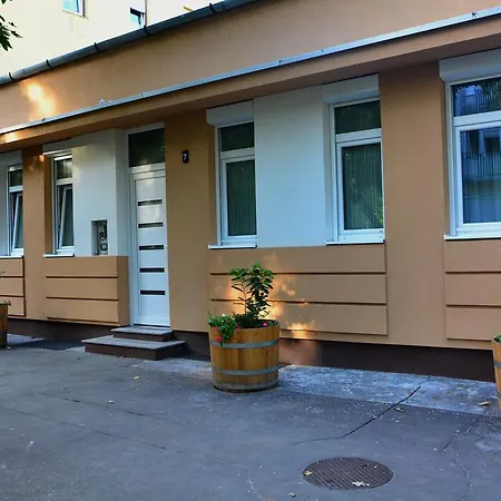 Apartman Bodza